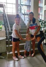 Талантливите и благородни плевенски момичета Никол и Ралица са Посланици на доброто за 2022 г.